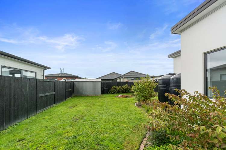32 Probert Crescent Chartwell_11