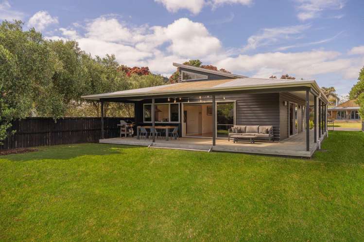 230 Kenwood Drive Matarangi_13