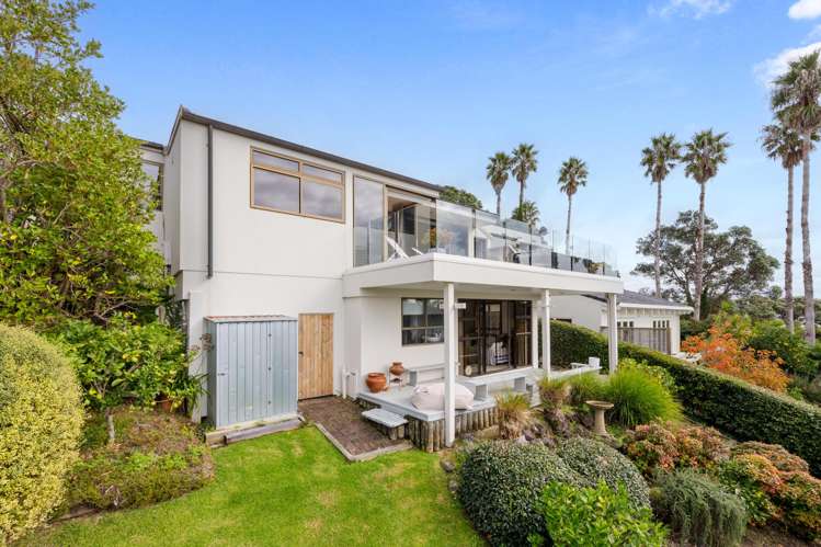 33 Duncansby Road Stanmore Bay_36