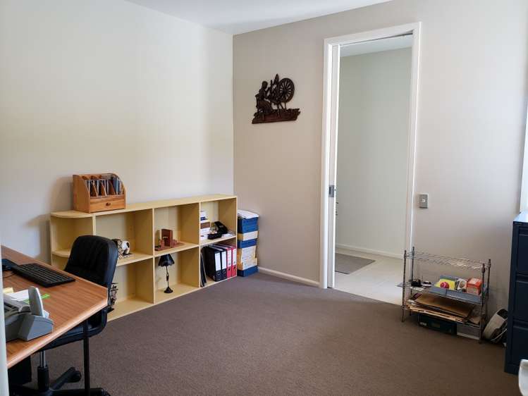 8 Haydens Road Marsden_13