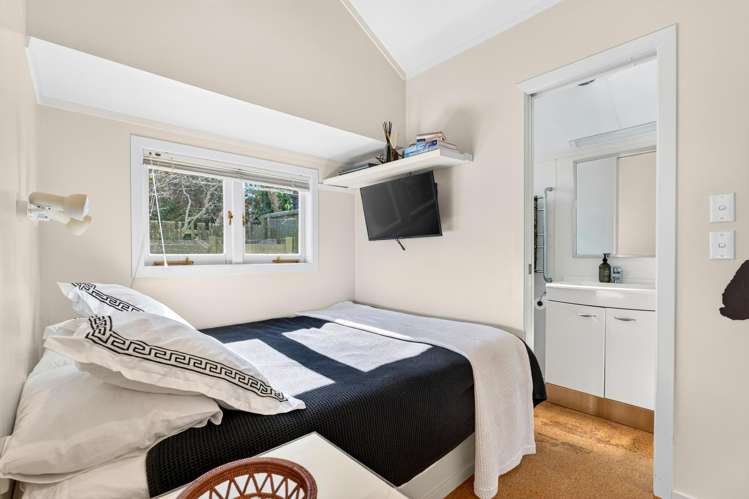 5 Matai Road Devonport_20