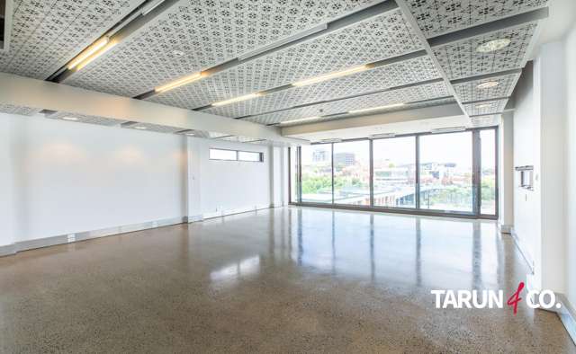 152 Sqm Office - 2 Carparks and EOT Facility