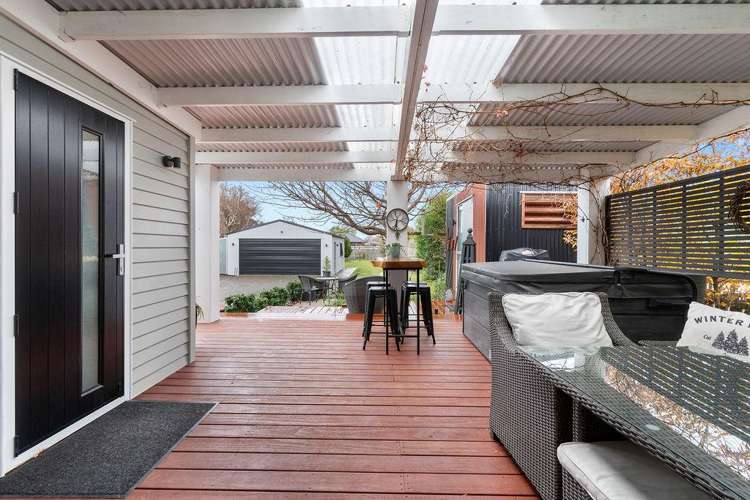 19 Clifton Avenue Carterton_22