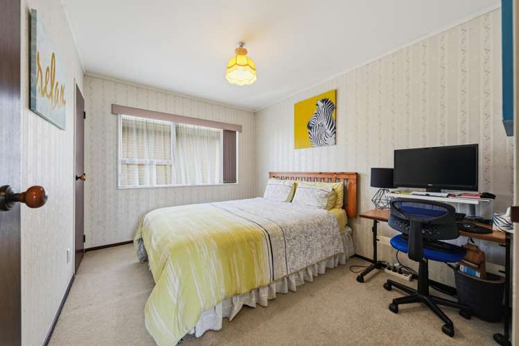 2/5 Milwaukee Place Glendene_9