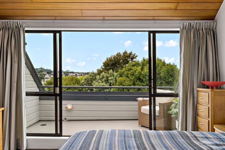 117 Frederick Street Hillsborough_17