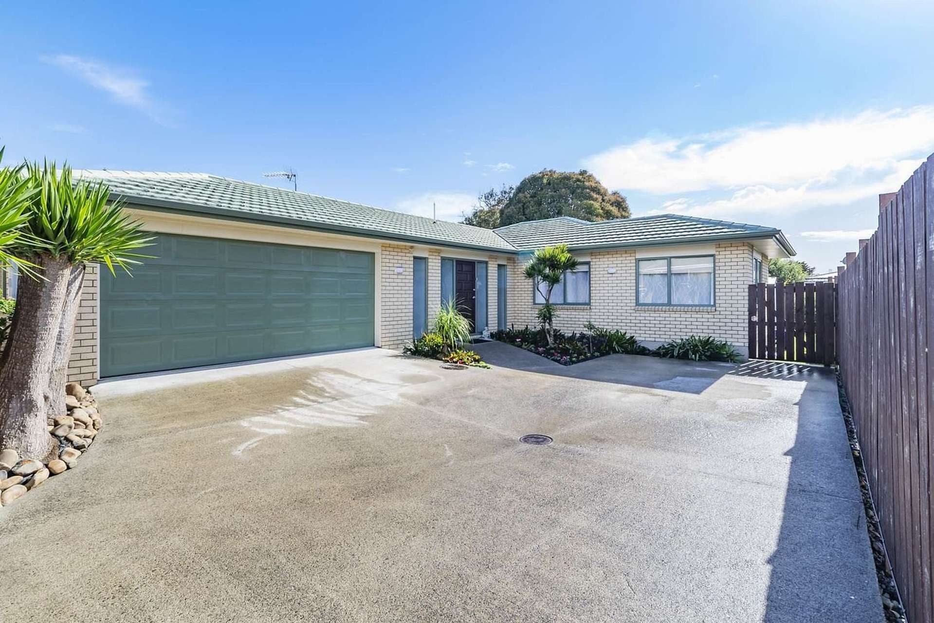 102A Tui Road Papatoetoe_0