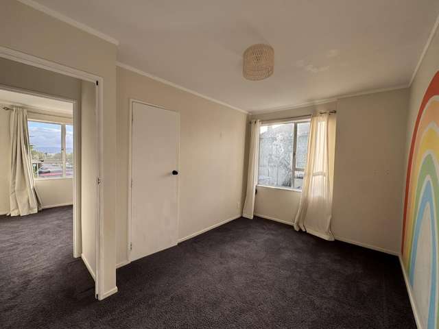 8/55 Pt Chevalier Road 1768_2