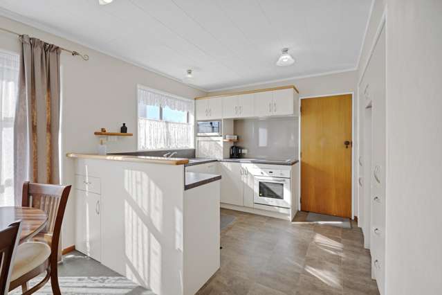 22B Victoria Street Hawera_4