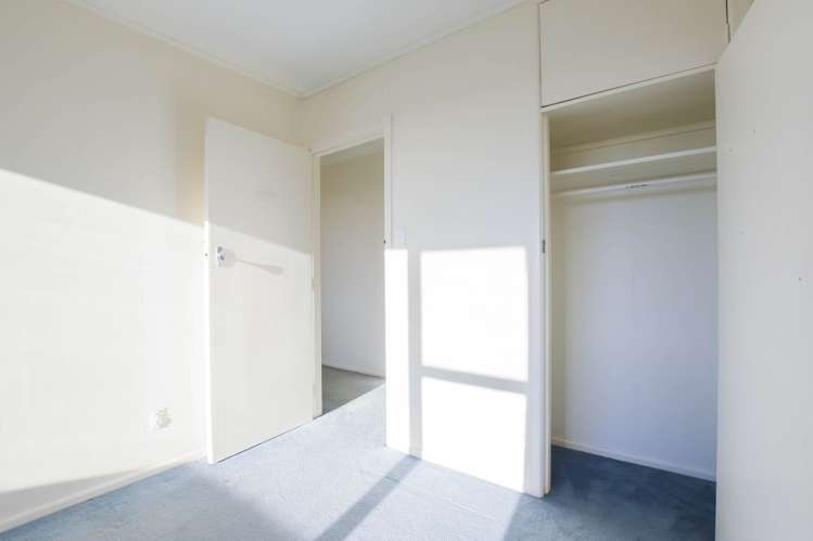 6 Nickleby Place Mellons Bay_15