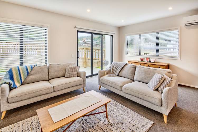 6 Pakura Place Wainuiomata_5