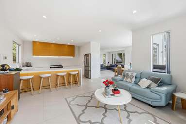 18b Leafield Crescent_4