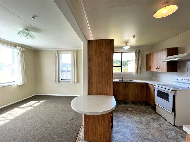 23 Saint Catherine Street Kaitangata_8