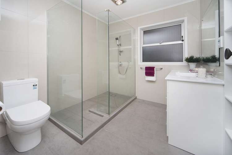 37 Target Road Totara Vale_6