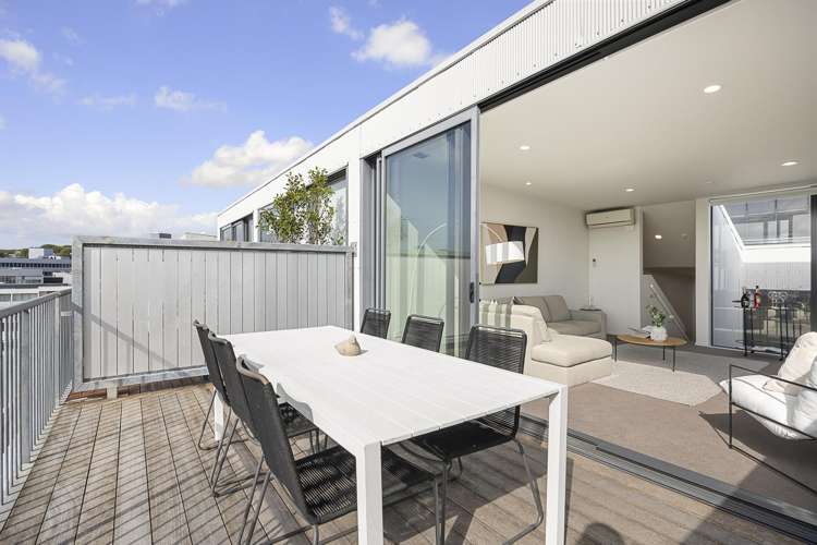 15 The Boardwalk Auckland Central_20