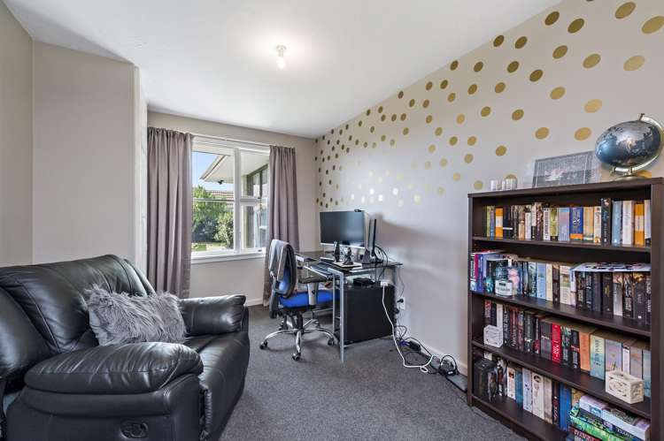 55 Oriana Crescent Hornby_15