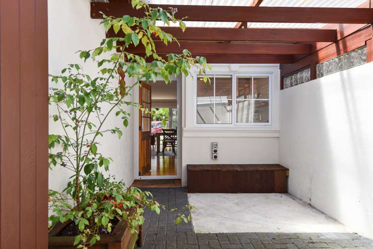 2/1336 Pukuatua Street Rotorua Central_13