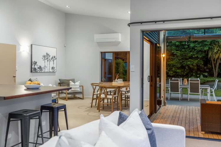 14 Ashgrove Place Ohauiti_16