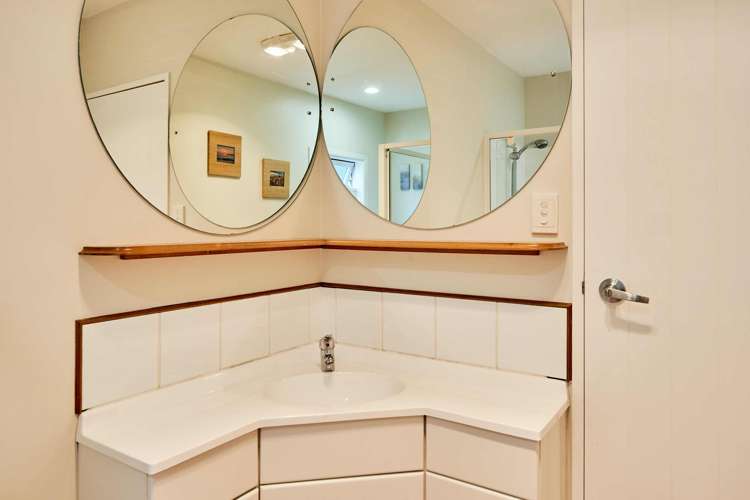 72 Rawhiti Road Pukerua Bay_11