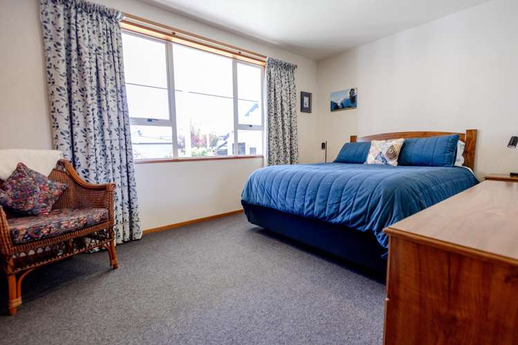 21 Alpine View Hokitika_15