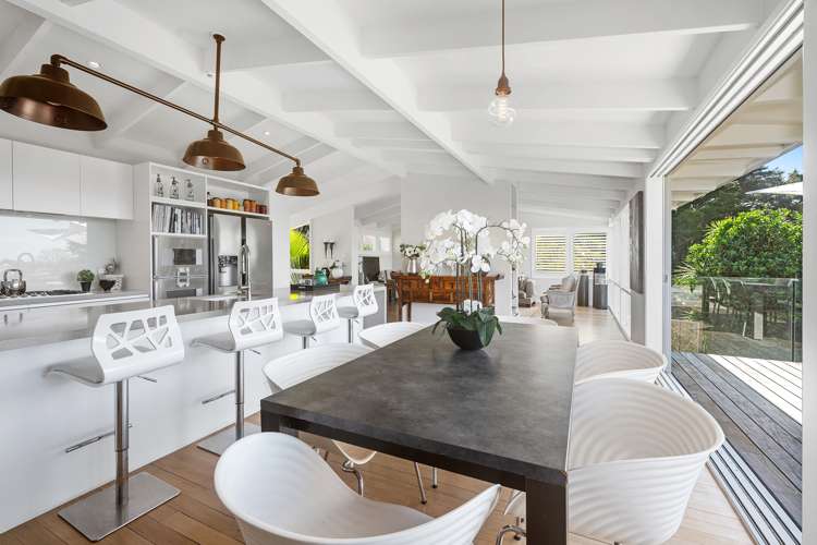 32 Seaview Avenue Northcote_9