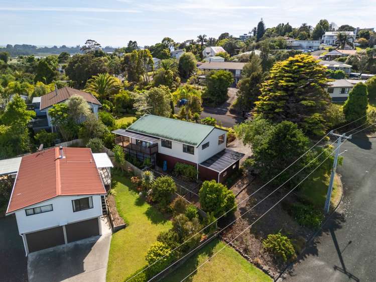 2 Falls View Road Haruru_3