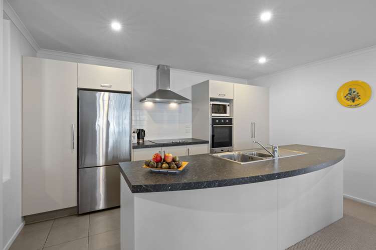 4 Sawyers Way New Plymouth Central_9
