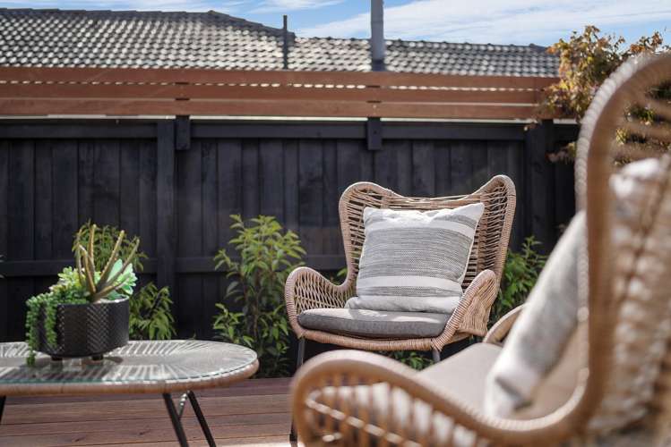 2/45 Averill Street Richmond_12