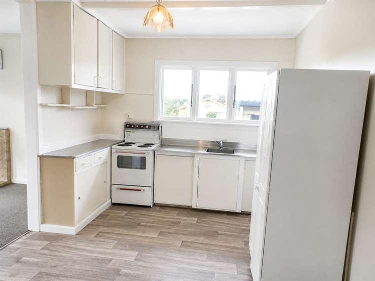 6 Sandra Street 1419_3