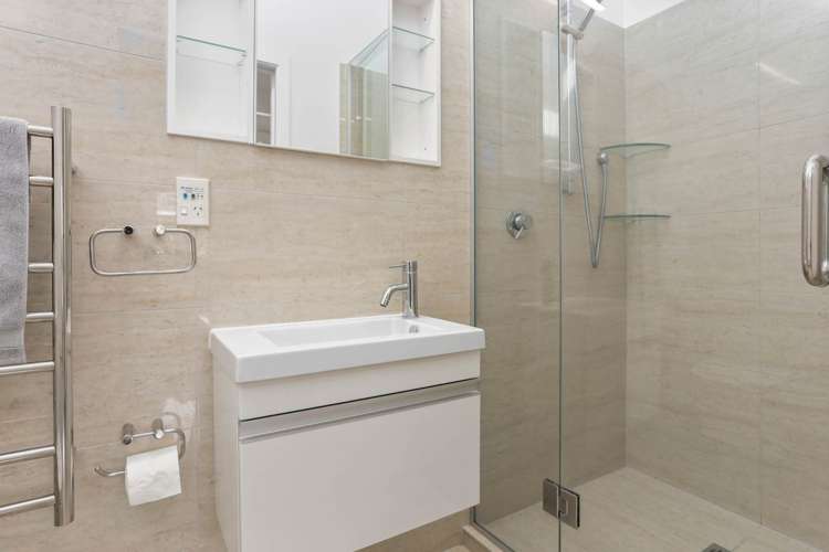 1 Seagrove Road West Harbour_15