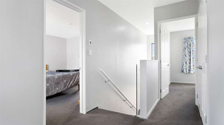 18a Charlenne Close Ranui_12