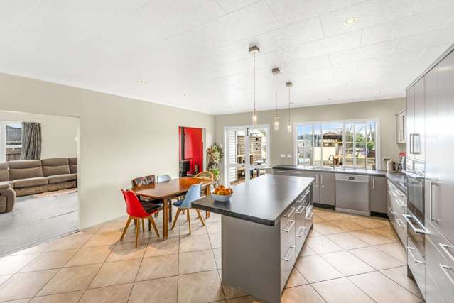 716 Gordon Road Raureka_4