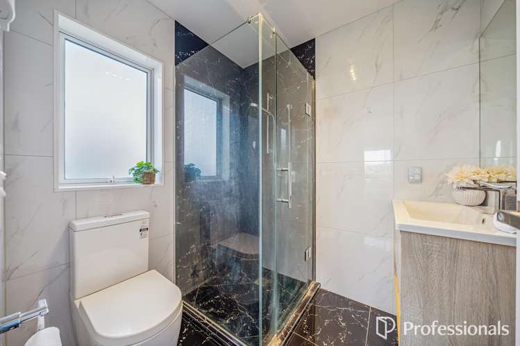 17 Lindis Lane Kelson_21