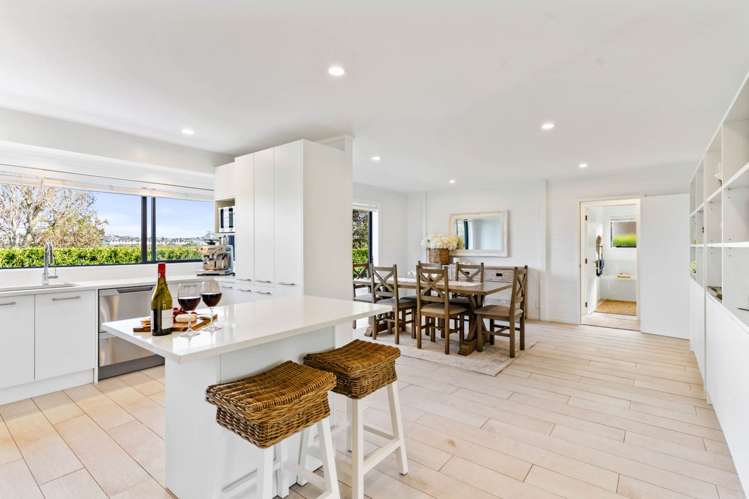 174 Lakeside Drive Orewa_5