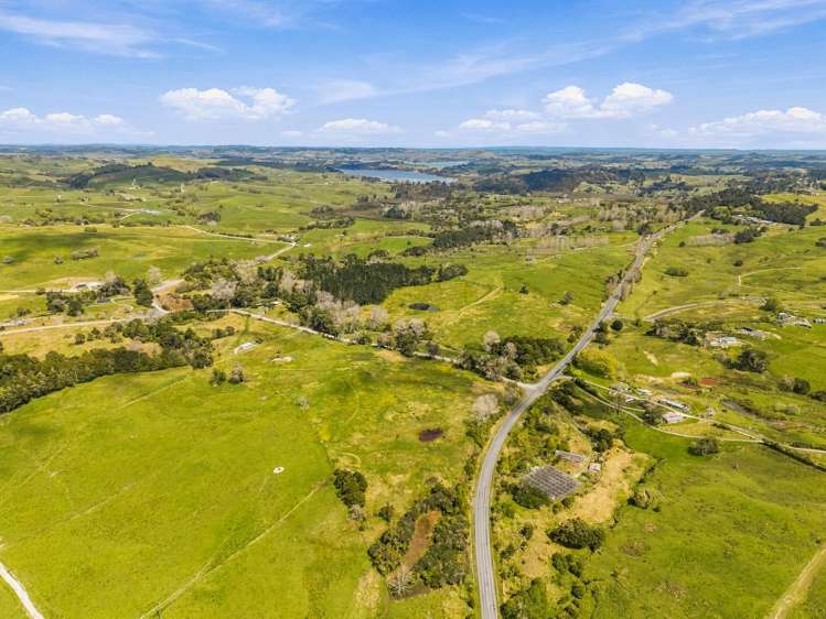 42 Ford Road Paparoa_7