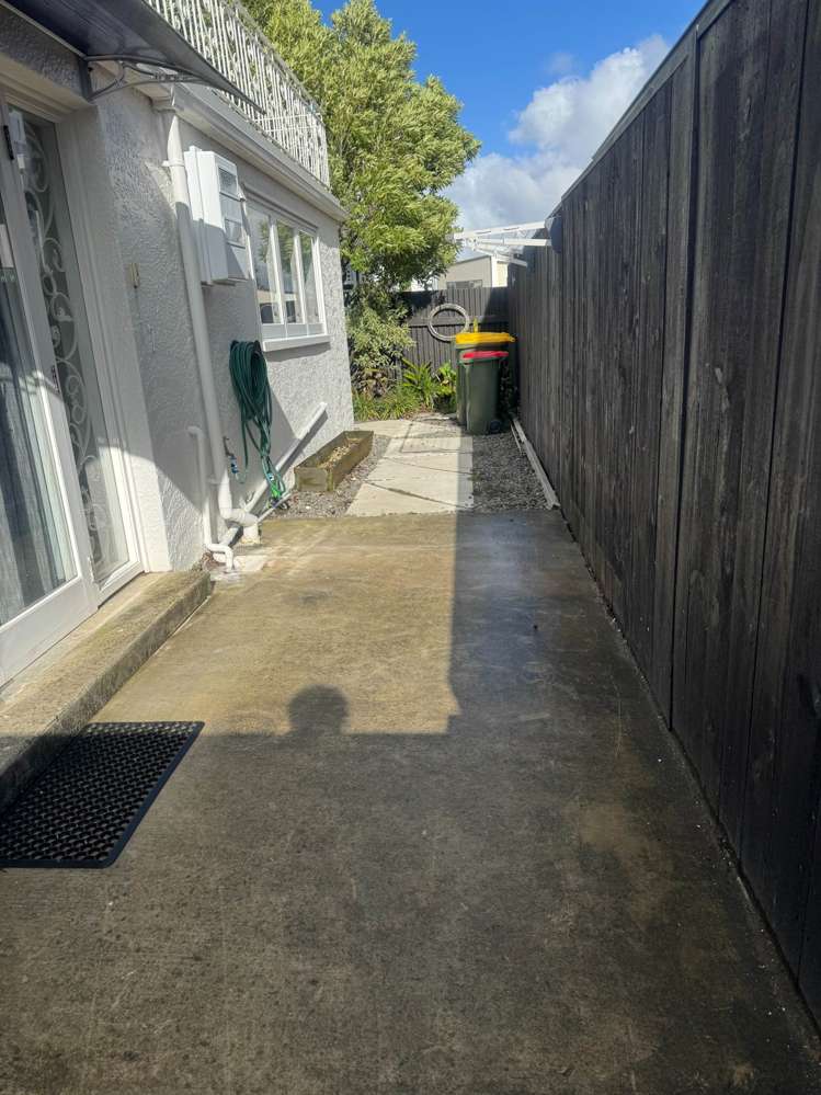 51 Bradbury Road Botany Downs_17
