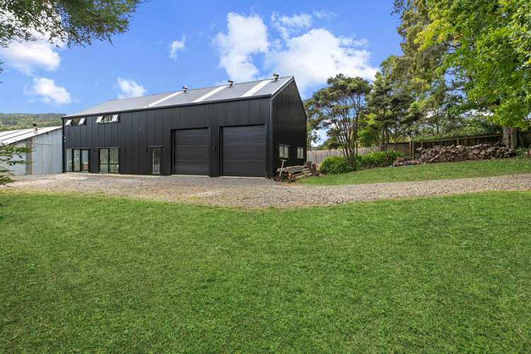 127 Bethells Road Waitakere_32