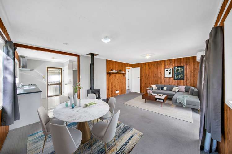 2/45 Sutton Crescent Papakura_4