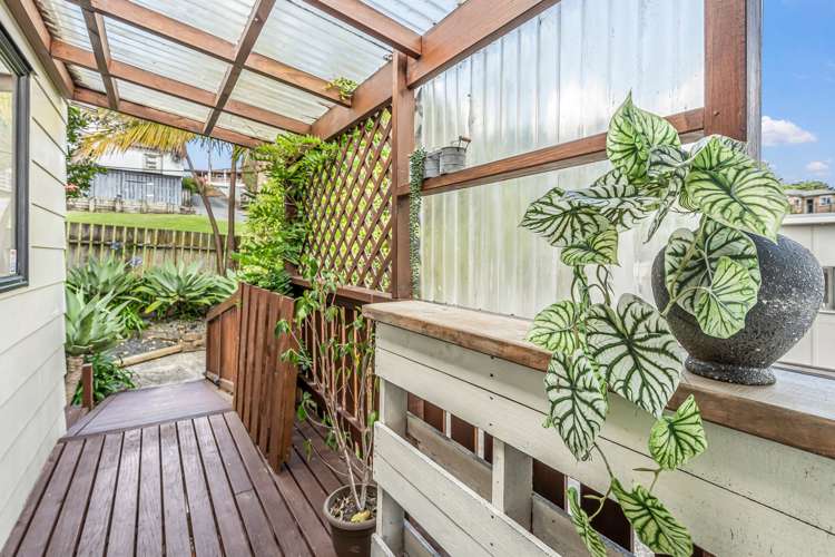 6 Rautawhiri Road Helensville_24