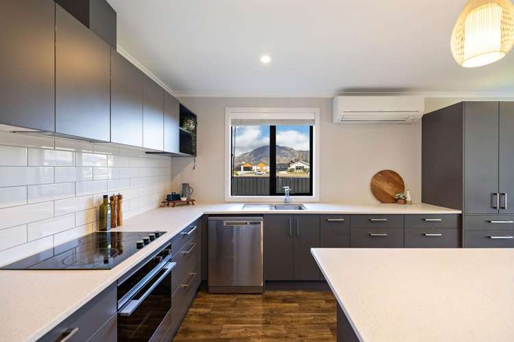 37 Peterley Road Lower Shotover_10