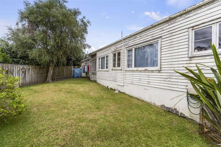 2/1 Diomede Street Bayswater_14