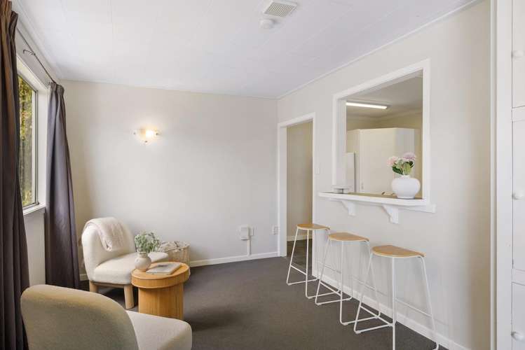 102 Thompson Street_5