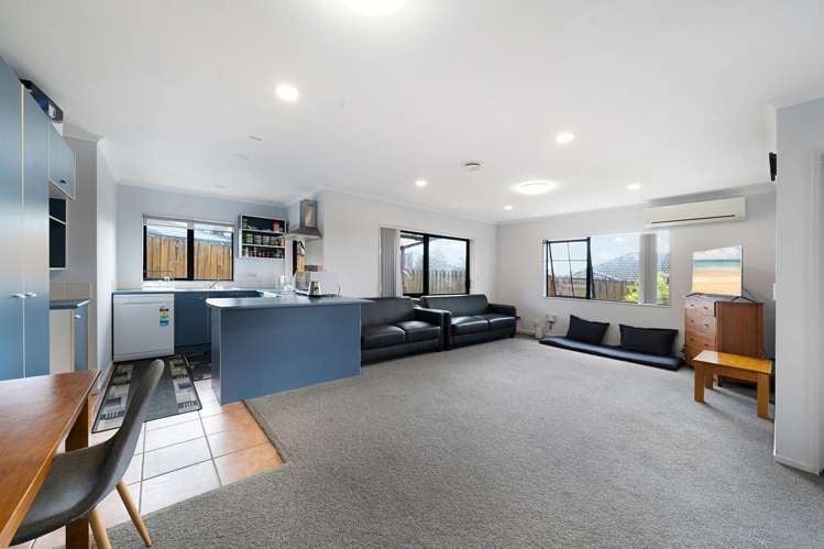 18 Plumstead Rise Glen Eden_11