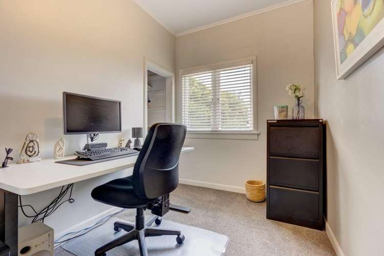 16 Cairnfield Road 11640_7
