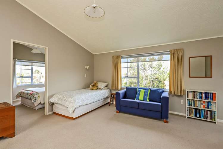 34 Kent Terrace Taradale_18