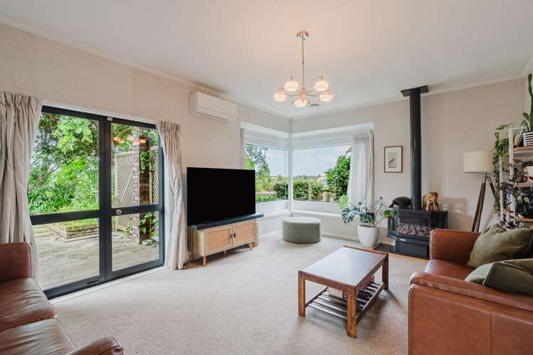 5 Church Road Pukete_7