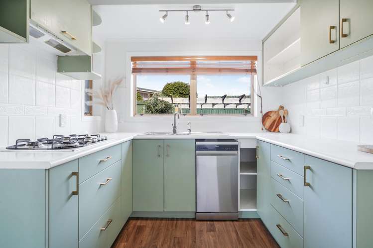 29 Sunnyhills Avenue Glenview_7