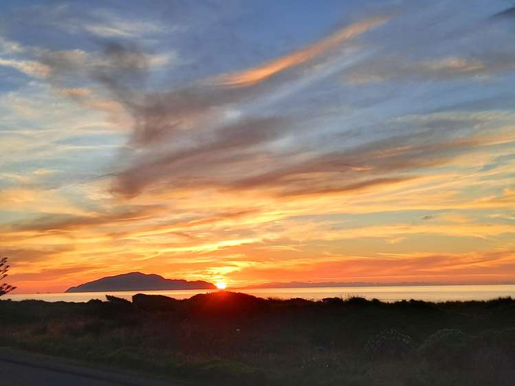 2A Marine Parade Otaki Beach_26