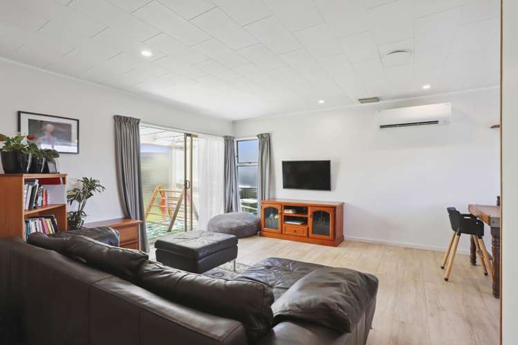 20 Aquarius Avenue Glen Eden_2