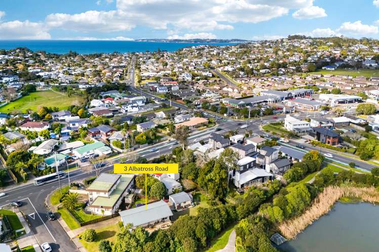 3 Albatross Road Red Beach_20