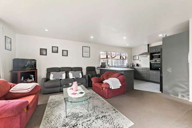 12 Black Teal Close Unsworth Heights_4